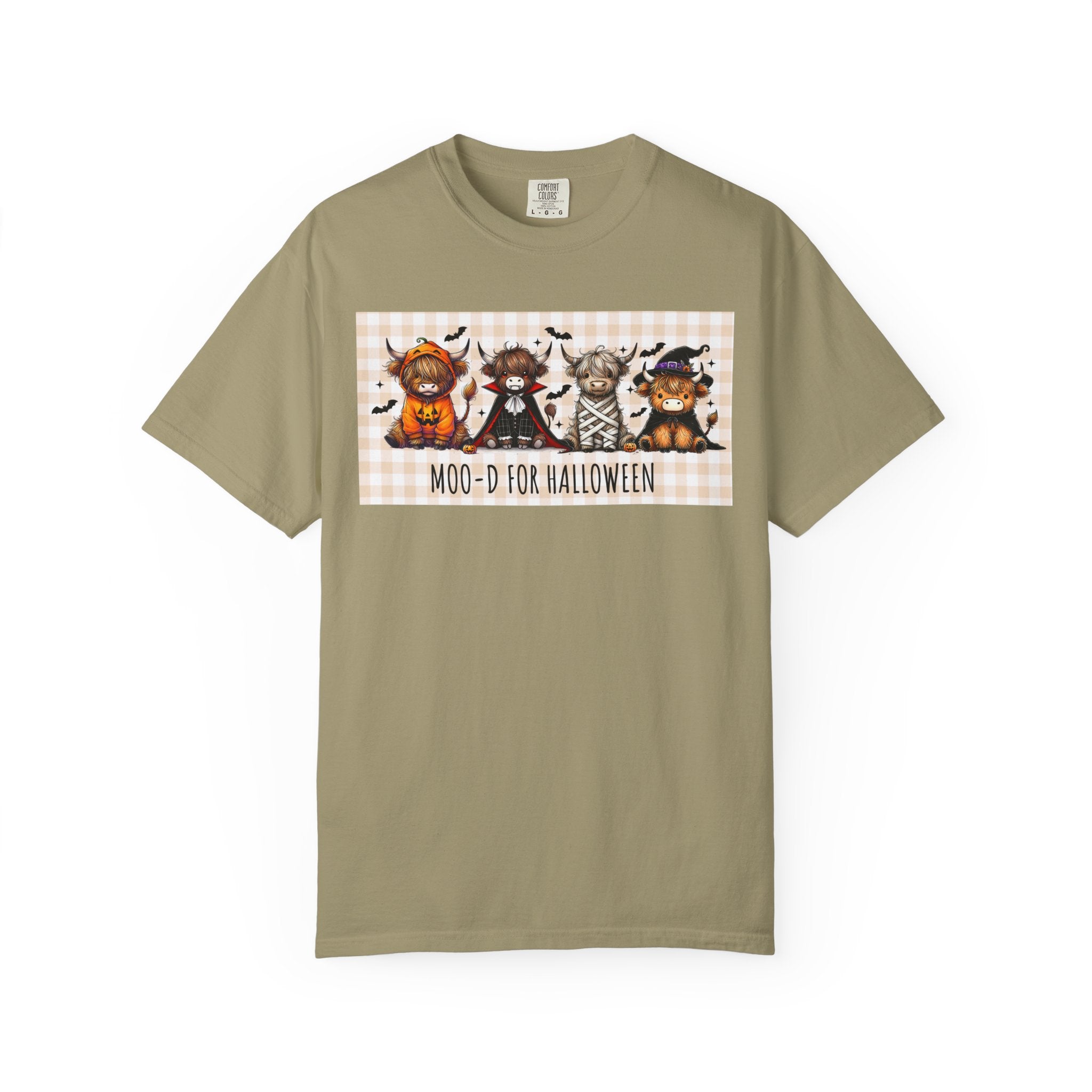 Moo-d for Halloween | Cute Highland Cow Graphic Tee