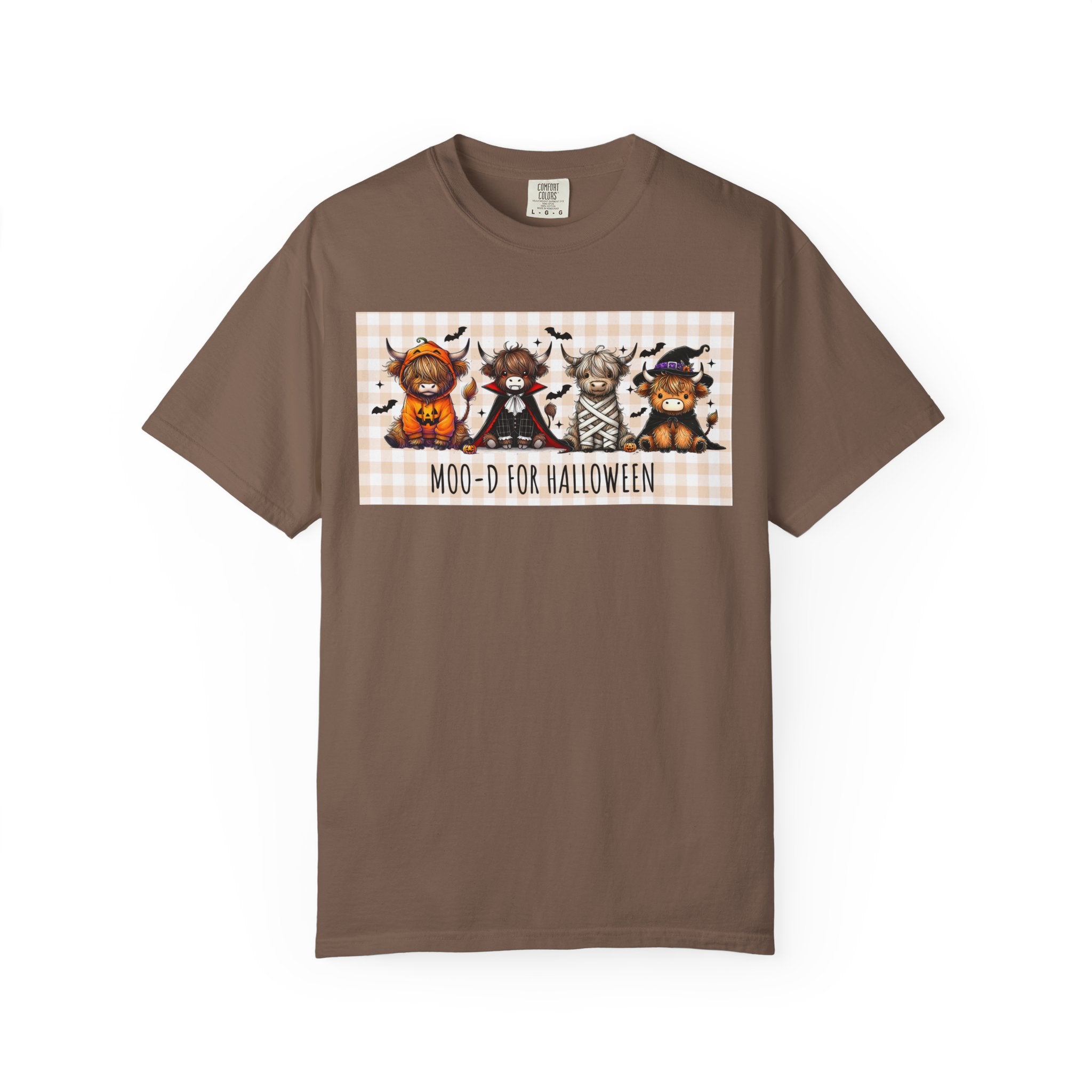 Moo-d for Halloween | Cute Highland Cow Graphic Tee