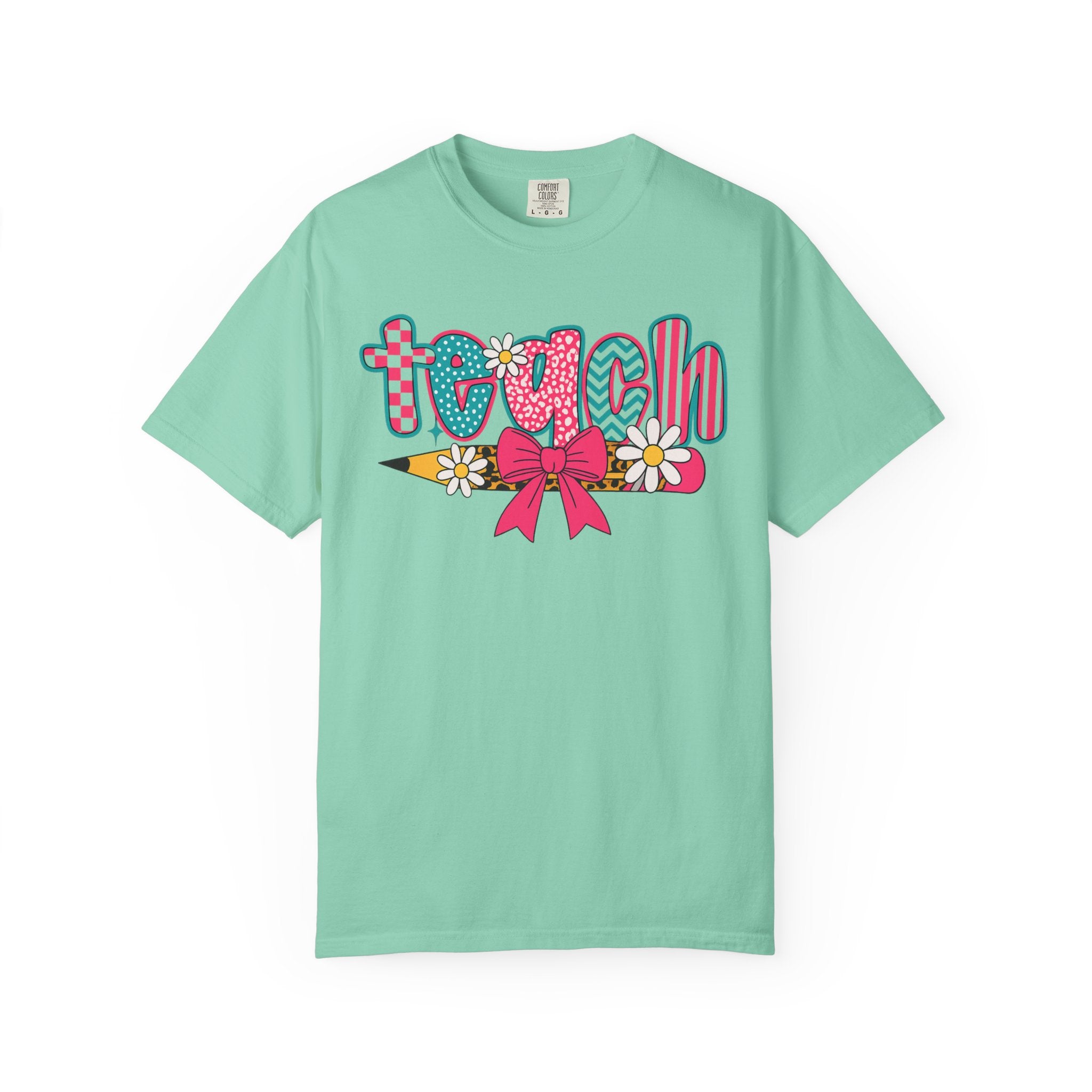 Retro Teacher T-Shirt | Colorful Teach Graphic Tee with Bow & Daisies | Cute Teacher Gift