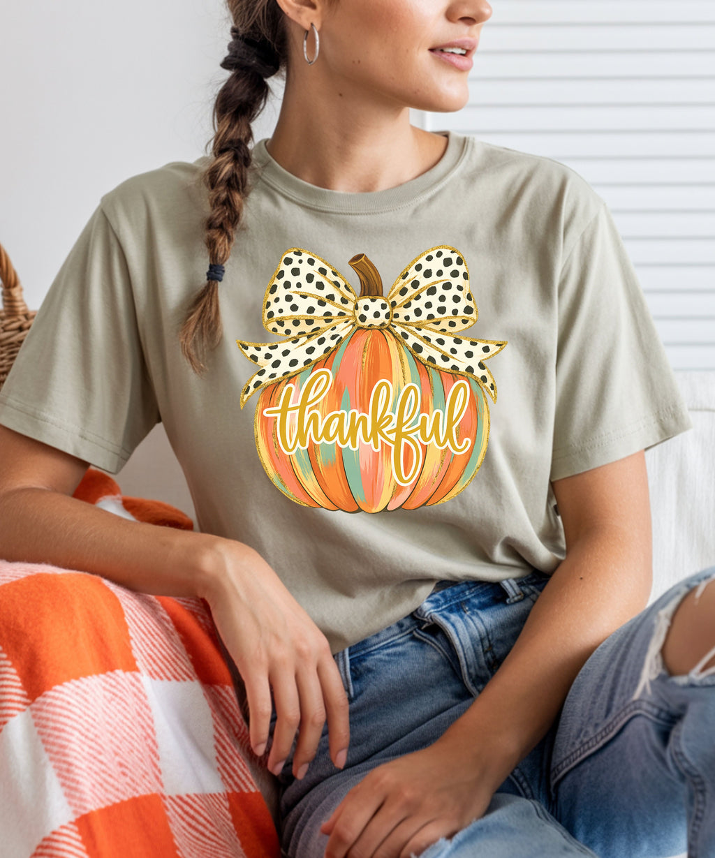 Thankful Pumpkin Shirt – Colorful Fall Tee with Leopard Bow & Glitter Detail | Coquette Thanksgiving Graphic T-Shirt