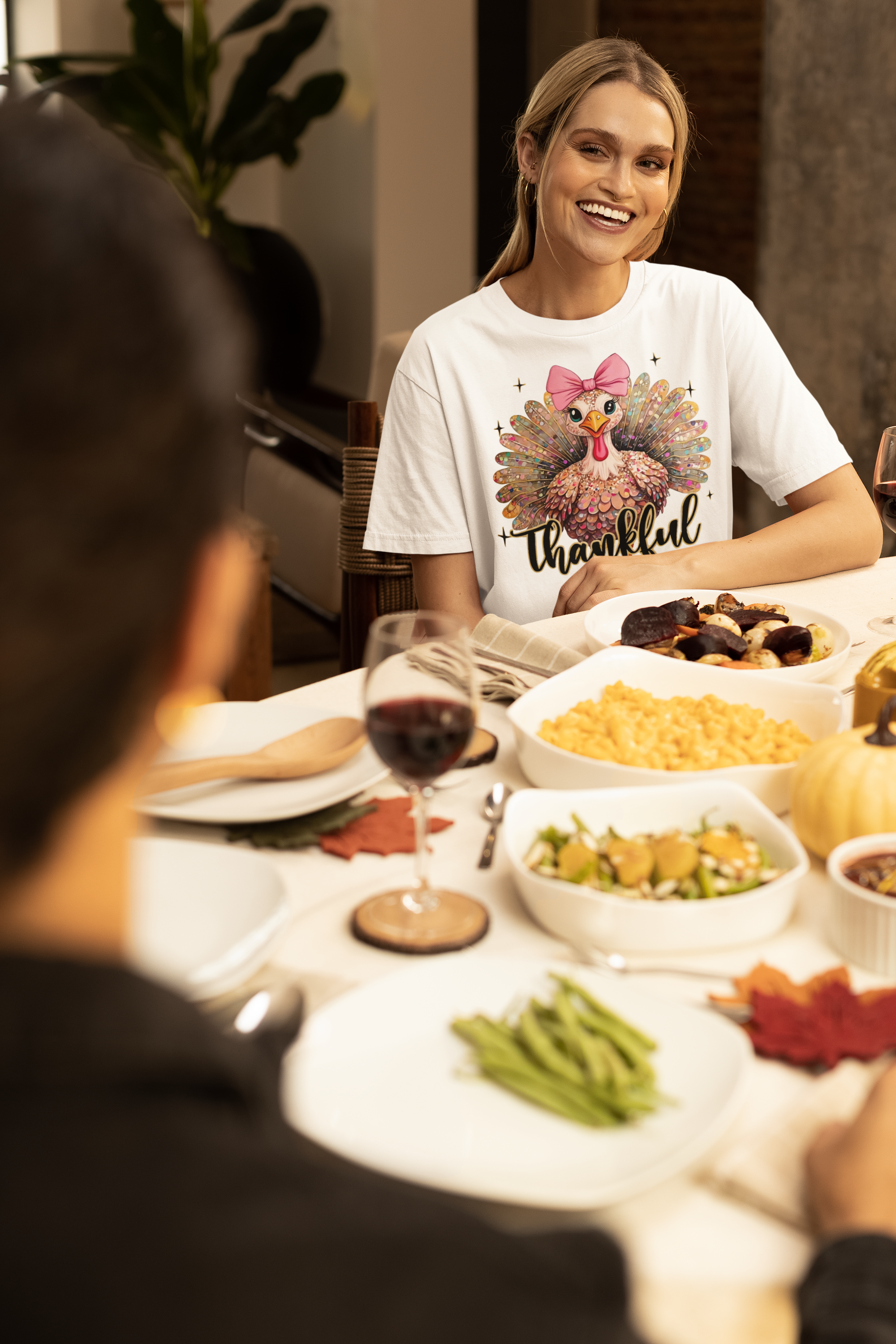 Turkey Glitter T-Shirt – Cute Thanksgiving Shirt | Unisex Fall Tee