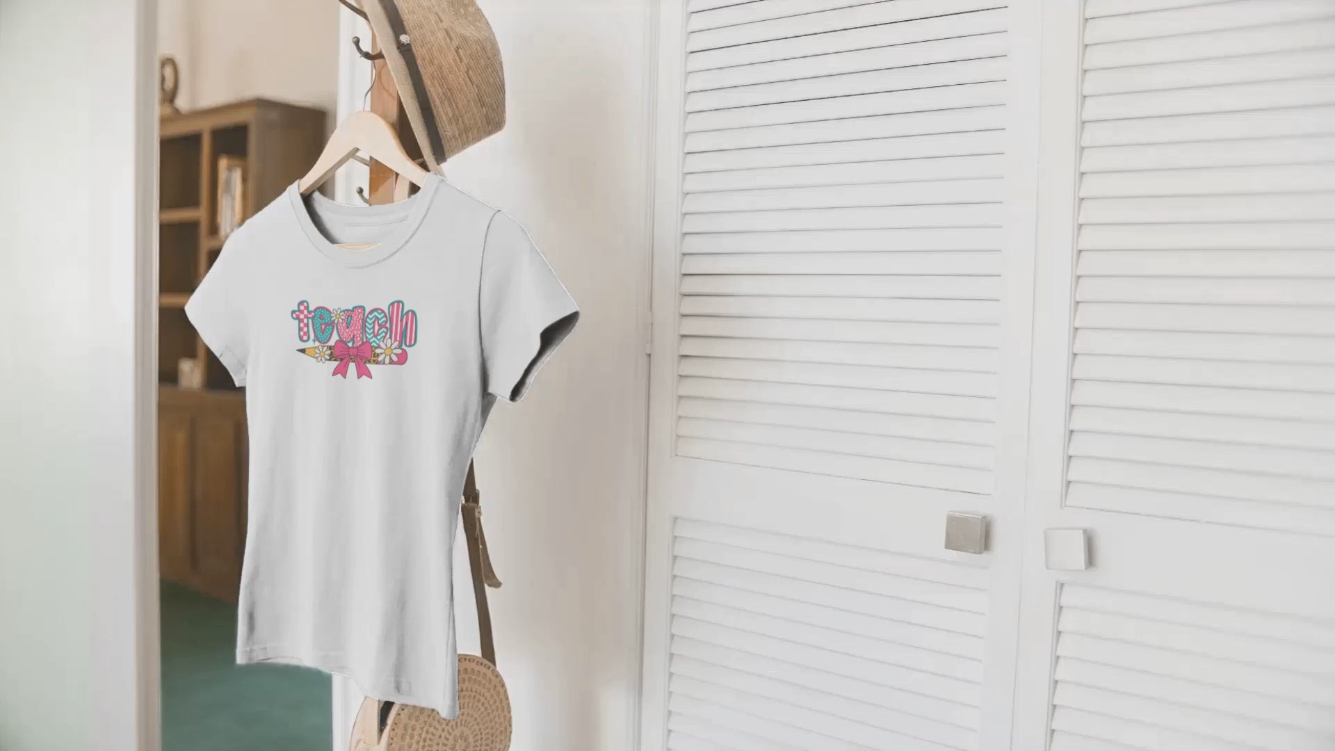 Retro Teacher T-Shirt | Colorful Teach Graphic Tee with Bow & Daisies | Cute Teacher Gift